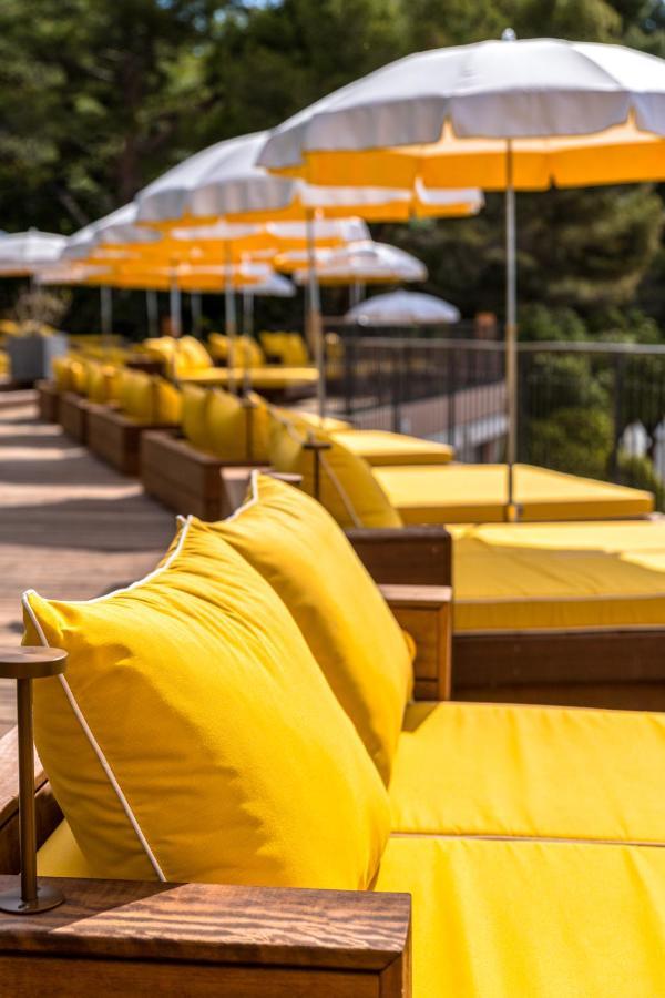 Hotel Le Bailli De Suffren Rayol-Canadel-sur-Mer Exterior photo